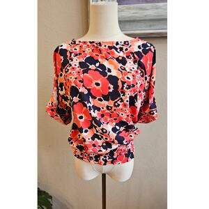 Floral Smocked-Hem Women's Top - Coral & Navy